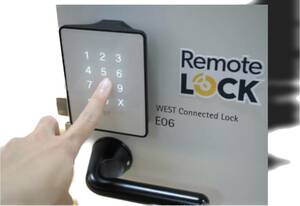 リモートロック　RemoteLOCK/E06 オートロック　キーレス 暗証番号　ICガード　QRガード　システム解錠　送料無料