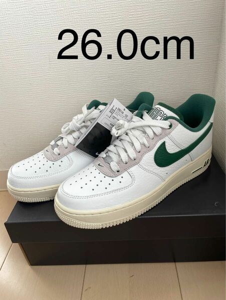 Nike WMNS Air Force 1 Low Command Green