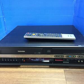 東芝 VHS/HDD/DVDレコーダー RD-W301 リモコン付 中古品B-9509の画像4