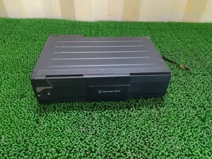  Mercedes Benz C240 Station Wagon GF-202088 2000 год CD changer отправка размер [M] NSP51566*