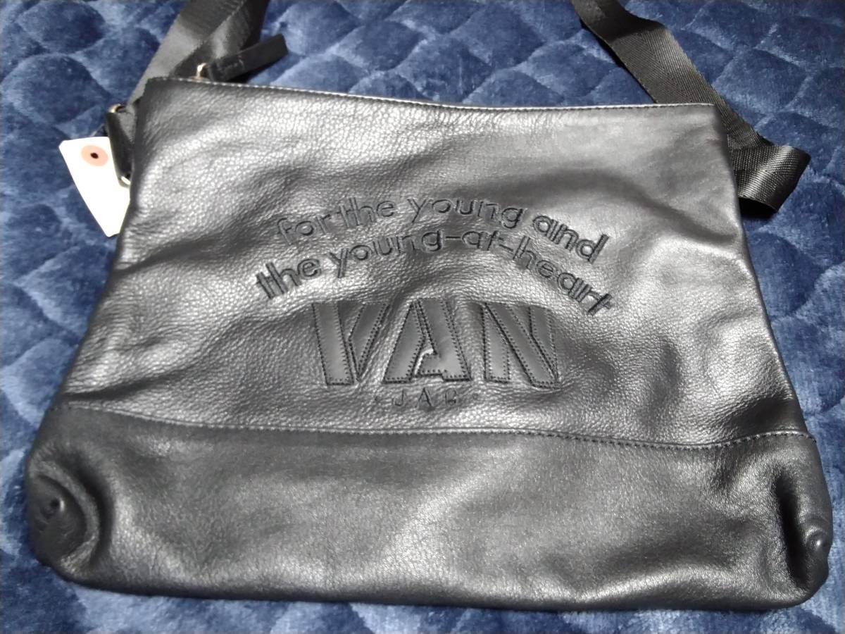 ヤフオク! -「van」(ショルダーバッグ) (メンズバッグ)の落札相場