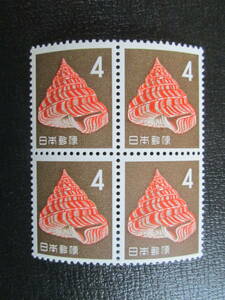 普通切手　未使用　　'61 第3次動植物国宝　　 4円 ベニオキナエビス　　田型　４枚