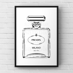 【A4】31 アートポスター PRADA 香水 フレーム付き