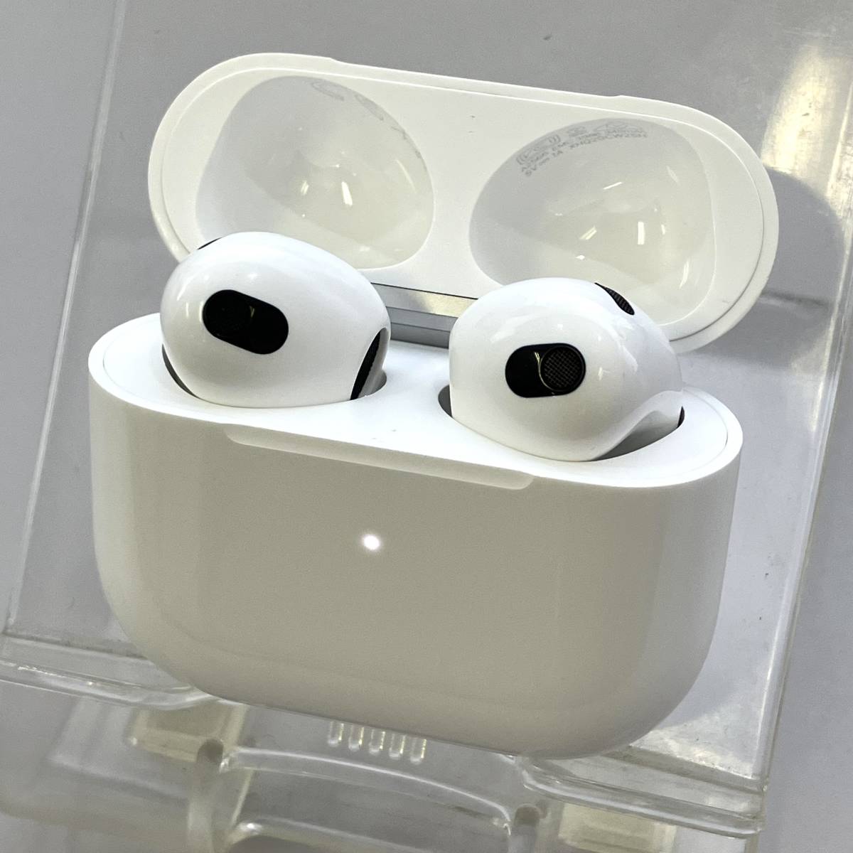 Apple AirPods 第3世代 MMEJ/A オークション比較   価格.com