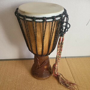 アフリカ 民族楽器 打楽器 パーカッション ジャンベ 高さ約60センチ　直径30センチ