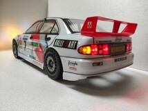 ABCホビー 01スーパーボディミツビシ・ランサーエボリューションIII（WRCラリーVer.）塗装済 未走行 LED点灯 TT02 TT01 XV02 XV01 _画像5