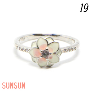 【1スタ】リング 19号 お花 サクラ シルバー エナメル 大きいサイズ 指輪【アウトレット】