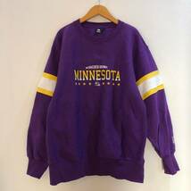 GU/ジーユー 長袖 スウェット トレーナー MINNESOTA パープル メンズ L_画像1