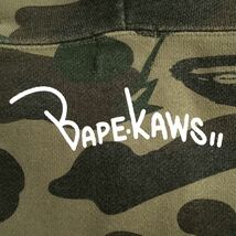 ★激レア★ KAWS × BAPE Bendy 1st camo パーカー Mサイズ a bathing ape full zip hoodie カウズ エイプ ベイプ アベイシングエイプ w32_画像3