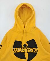 H6671　H&M　エイチアンドエム　スウェットパーカー　WU-TANG CLAN　ウータンクラン　ロゴプリント　イエロー　S_画像3