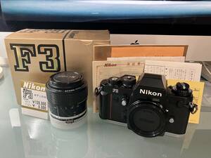 未使用に近い Nikon F3 137万台の初期型 Ai-s NIKKOR 28-50mm f3.5 元箱