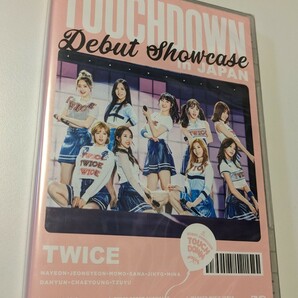M 匿名配送 2DVD TWICE Debut Showcase TOUCHDOWN in JAPAN 4943674273546