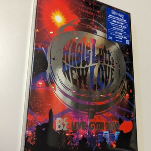 M 匿名配送 Blu-ray B'z B'z LIVE-GYM 2019 -Whole Lotta NEW LOVE- ブルーレイ ビーズ 松本孝弘 稲葉浩志 4560109089239