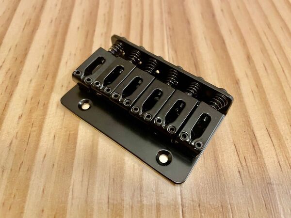 ギター ハードテイルブリッジ ブラック 未使用