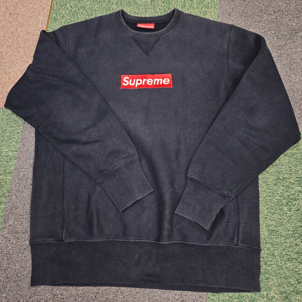 Yahoo!オークション -「supreme box logo crewneck」の落札相場・落札価格