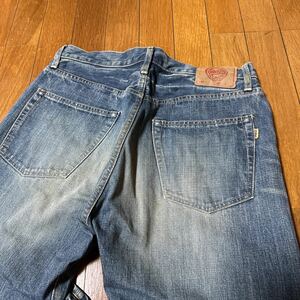 美品OMNIGOD名作DENIMインチデニムパンツ古着 ボタンフライヴィンテージレプリカ皮パッチダメージ加工赤耳50001ADomingo日本製