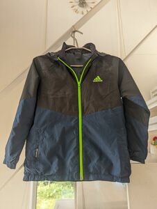 アディダス　ウインドブレーカー　160 adidas