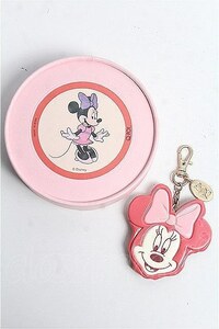 Q-pot. / Minnie Mouse / strawberry cake bag charm I-22-01-31-074i-1-AC-QP-L-HD-ZI