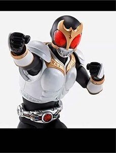 S.H.Figuarts（真骨彫製法） 仮面ライダークウガ グローイングフォーム　(shin