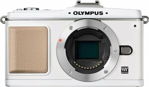 OLYMPUS マイクロ一眼 PEN E-P2 ボディ ホワイト E-P2BODY-WHT　(shin