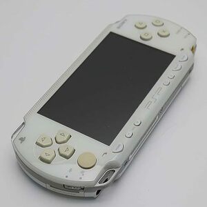 PSP「プレイステーション・ポータブル」 セラミック・ホワイト (PSP-1000CW) 【メーカー生産終了】　(shin