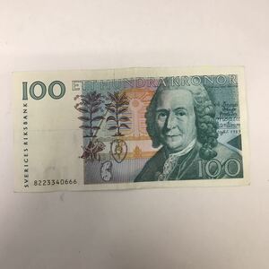 34506-2 1025Y 外国紙幣　スウェーデン　100クローネ　紙幣