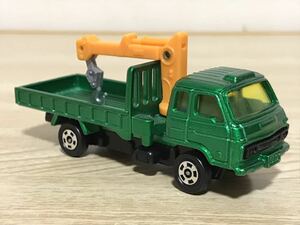 送料無料　当時物　トミカ　日産 ディーゼル コンドル　日本製　ミニカー　TOMICA NISSAN DIESEL CONDOR JAPAN 旧車 クレーン付きトラック