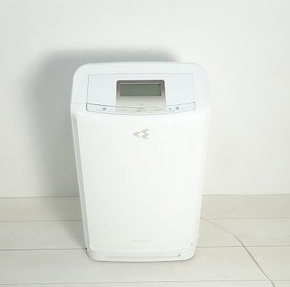 Yahoo!オークション -「ダイキン daikin 除加湿空気清浄機 mcz70u-w