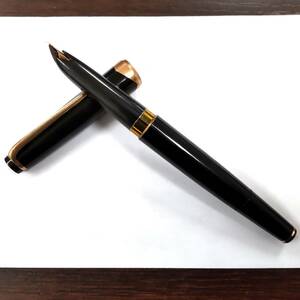 #10947【現状品】★MONTBLANC/モンブラン★fountain pen/万年筆★No.12 マイスターシュテュック★18Cニブ★ネーム刻印有★