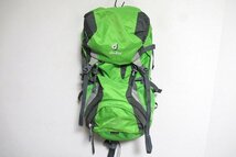 z11205:Deuter（ドイター）FUTURA32 フューチュラ32 バックパック/黄緑/登山用バックパック　レインカバー付き_画像1