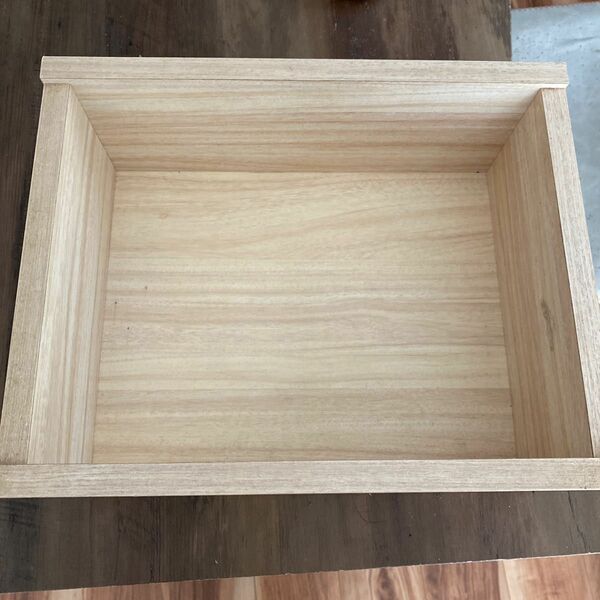 木製　木箱　サイズ縦35cm×２８cm