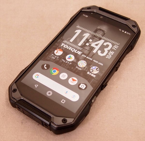 スマホ TORQUE G04 KYV46 SIMロック解除手続き済み au ブラック 中古