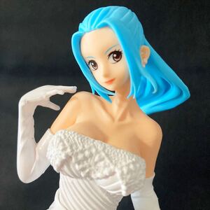 ワンピース ウエディング ビビ フィギュア 白 ONE PIECE NEFELTARI VIVI LADY EDGE:WEDDING WHITE Figure ANIME （ジャンク品）