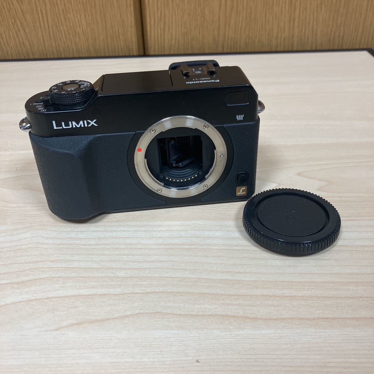 DMC-L1の値段と価格推移は?|11件の売買データからDMC-L1の価値が