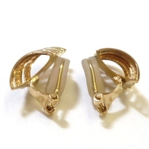 J◇K18 上品なデザイン♪ イエローゴールド イヤリング 18金 K18YG クリップ式 Yellow Gold earrings【ネコポスOK】_画像3