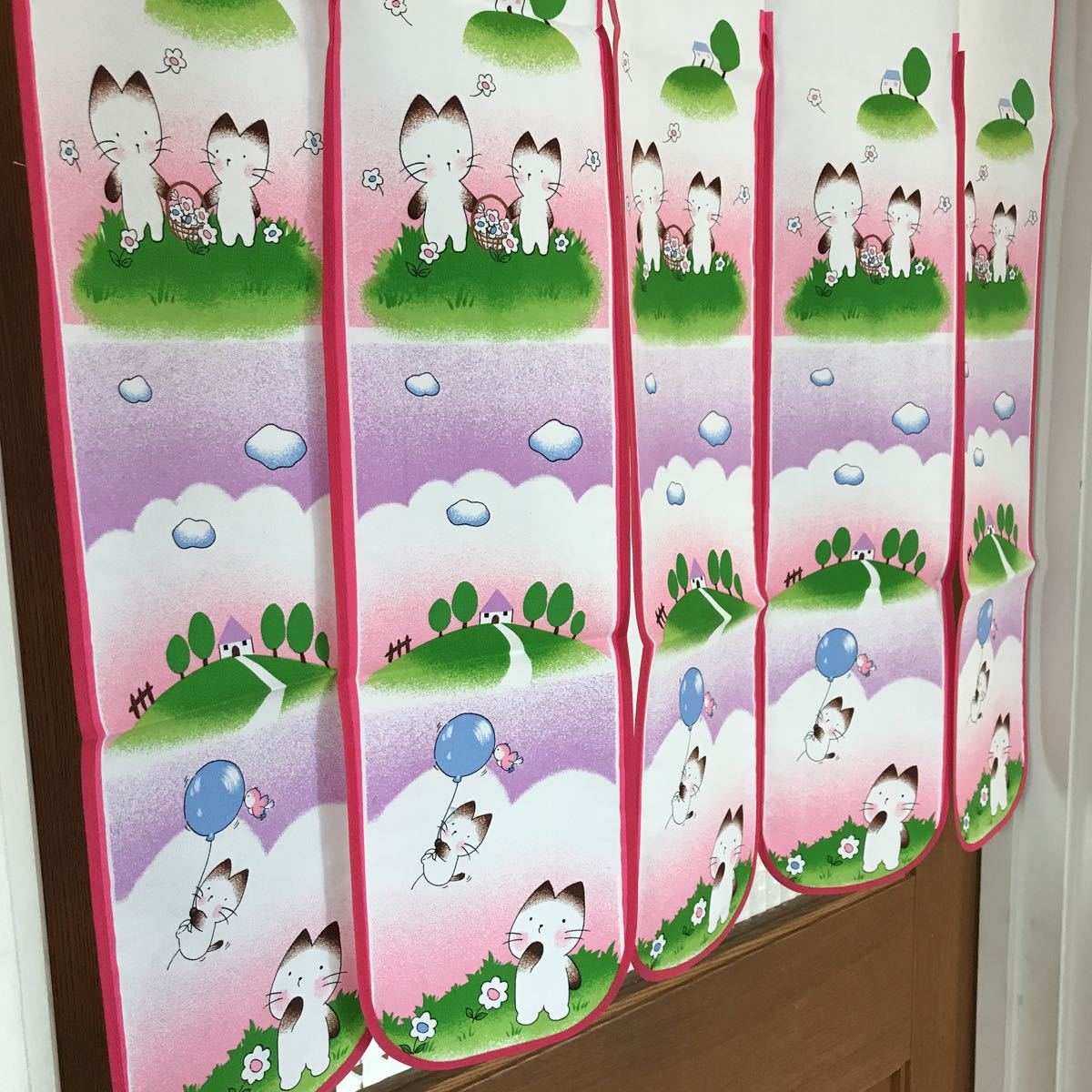 2023年最新】ヤフオク! -レトロ ポップ 生地の中古品・新品・未使用品一覧