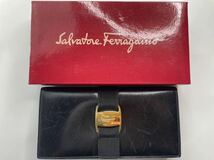 【Ferragamo】サルヴァトーレ・フェラガモ ヴァラ 長財布 黒_画像1