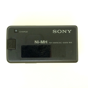 動作品★SONY BC-9HE Ni-MH/Ni-Cd ガム型充電池用 充電器 ソニー ニカド・ニッケル水素ガム型充電池用