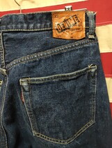 【極美品】DENIMEドゥニーム 革パッチ黒　1951 501XXモデル SHINS時 黄色耳 15オンス　表記W34/L36size （実寸は下記参照して下さい）_画像4