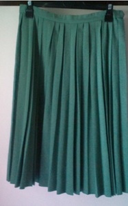  pleated skirt * hand made 