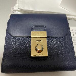 美品FURLA 財布