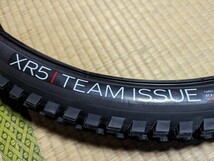 完成車外し品です bontrager XR5 Team Issue 27.5x2.5 タイヤ_画像2