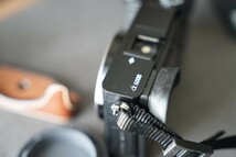 SONY デジタル一眼カメラ α6000 ILCE-6000Y ダブルズームレンズキット ＋SIGMA19mm単焦点＋SDカード＋バッテリー＋カバーおまけ付き　中古_画像6