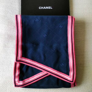 【新品未使用】CHANELシャネル 2018 クリスマス 顧客限定 ストール G19 ココマーク×マトラッセ レア