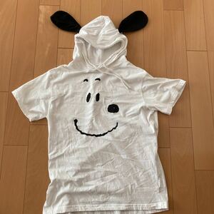 スヌーピー 150 耳付き　キャラクター　なりきり　PEANUTS ピーナッツ　SNOOPY 半袖 プルオーバーパーカー Tシャツ　パーカー　Lサイズ