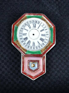 ∞ 珍品 伊万里焼 一輪挿し 柱時計形花入れ 花器 陶器製 時計の針欠品 割れなし