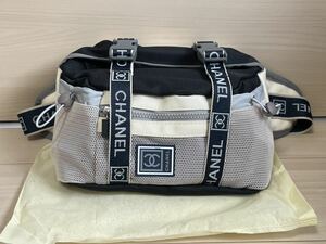 非売品 未使用 CHANEL イタリア製 海外ノベルティ ウエストバッグ ボディバッグ ショルダーバッグ シャネル ブラックオフホワイト スポーツ