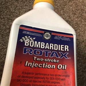 BOMBARDIER ROTAX 2ストオイル 2ストローク Injection Oil ボンバルディア ロータックス バイク スノーモービル 