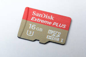 16GB microSDHC カード SanDisk Extreme PLUS