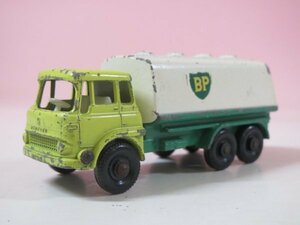 65698■マッチボックス　25 BP PETROL TANKER TRUCK　タンクローリー